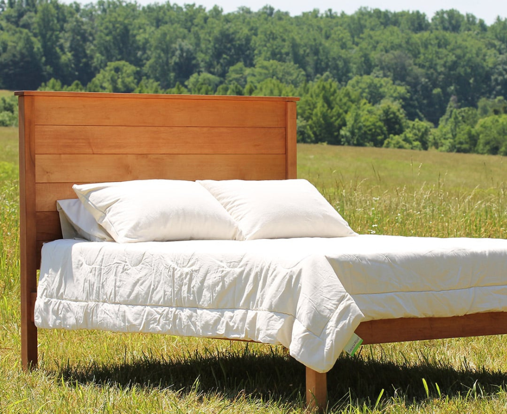 Savvy Rest Esmont Platform Bed with Customizable Headboard